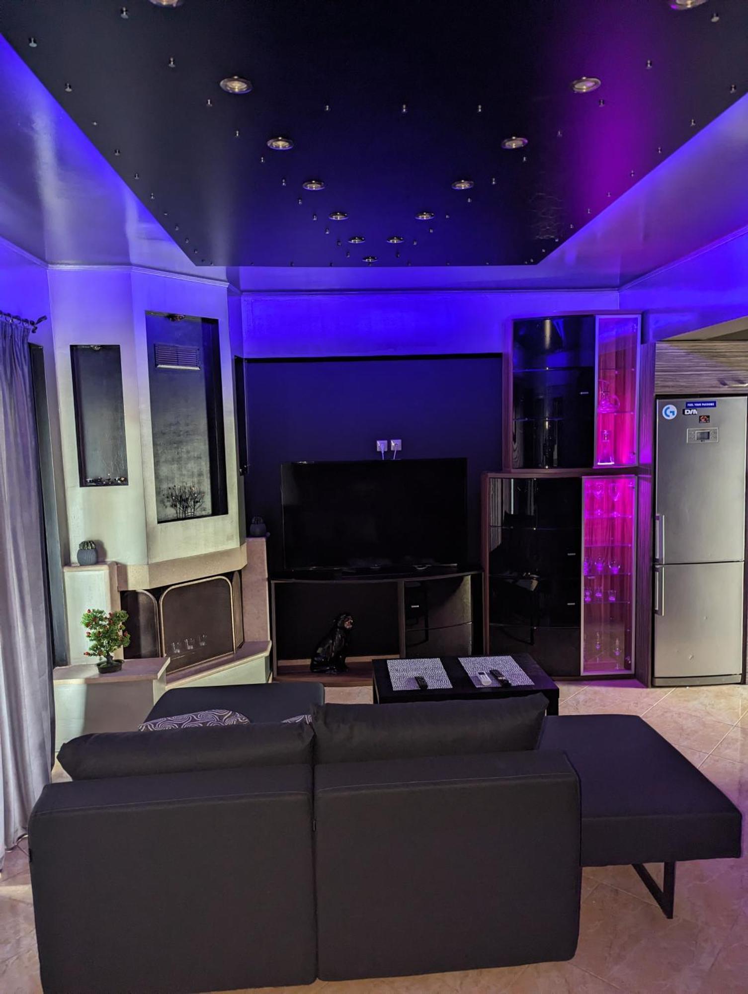 Modern Quiet Luxury Apartment Patra المظهر الخارجي الصورة